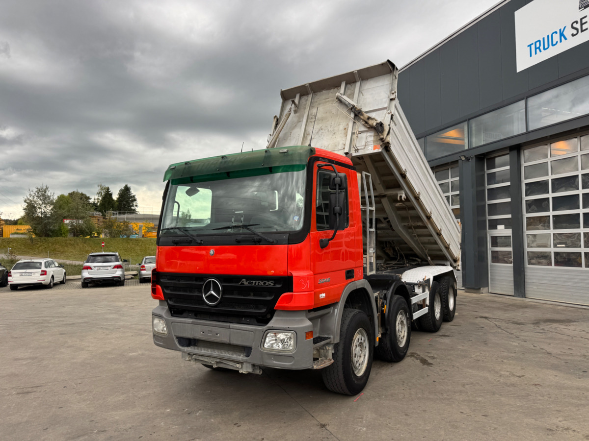 MERCEDES BENZ ACTROS 3246 C3390 - Camion benne: photos 1 MERCEDES BENZ ACTROS 3246 C3390 - Camion benne: photos 1