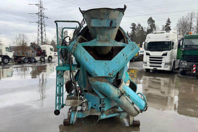 Marke | Belloli 6m3 - Camion malaxeur: photos 5 Marke | Belloli 6m3 - Camion malaxeur: photos 5