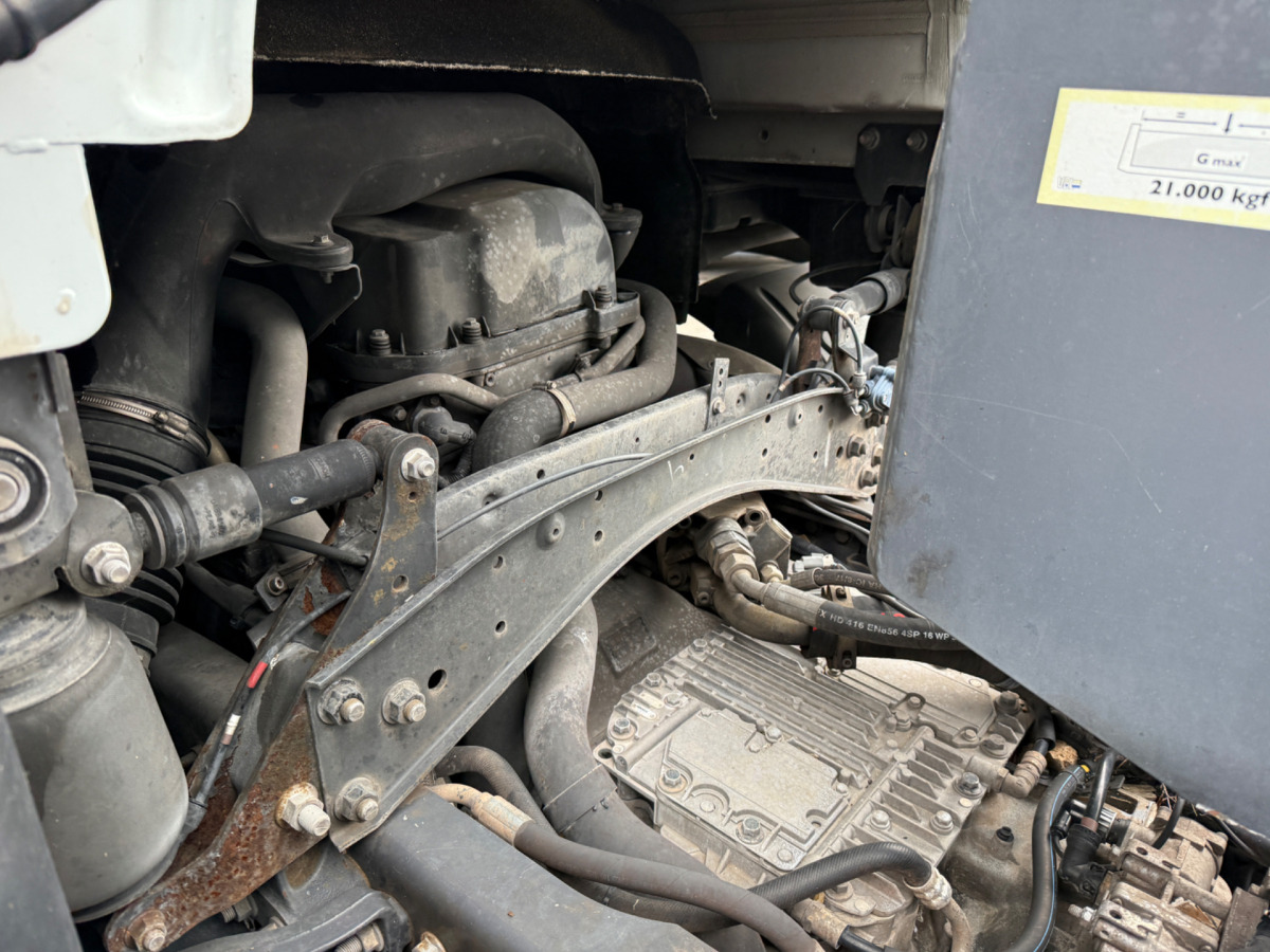 RENAULT Lander 8x2 Retarder Lift-&Lenkachse en crédit-bail RENAULT Lander 8x2 Retarder Lift-&Lenkachse: photos 10