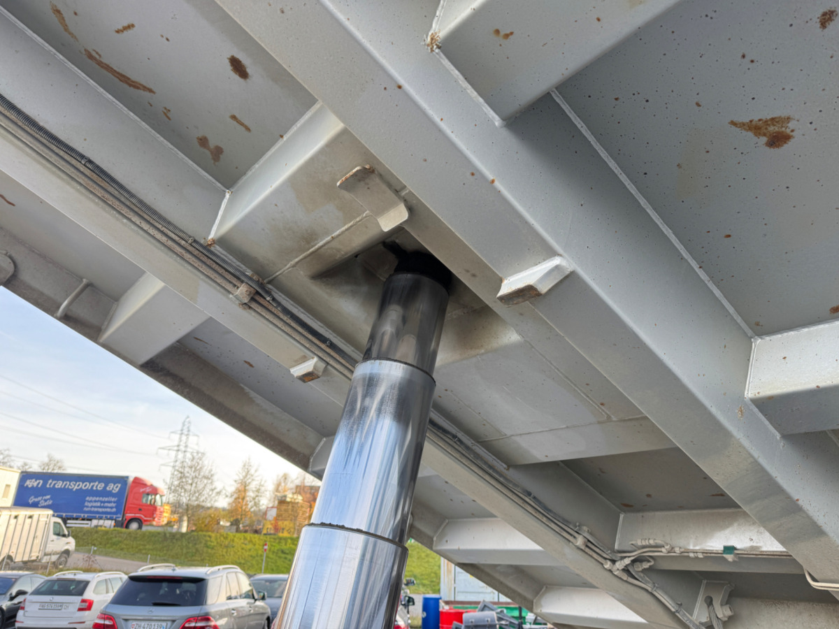 SCANIA G490 10x4 2S Moser - Camion benne: photos 3 SCANIA G490 10x4 2S Moser - Camion benne: photos 3