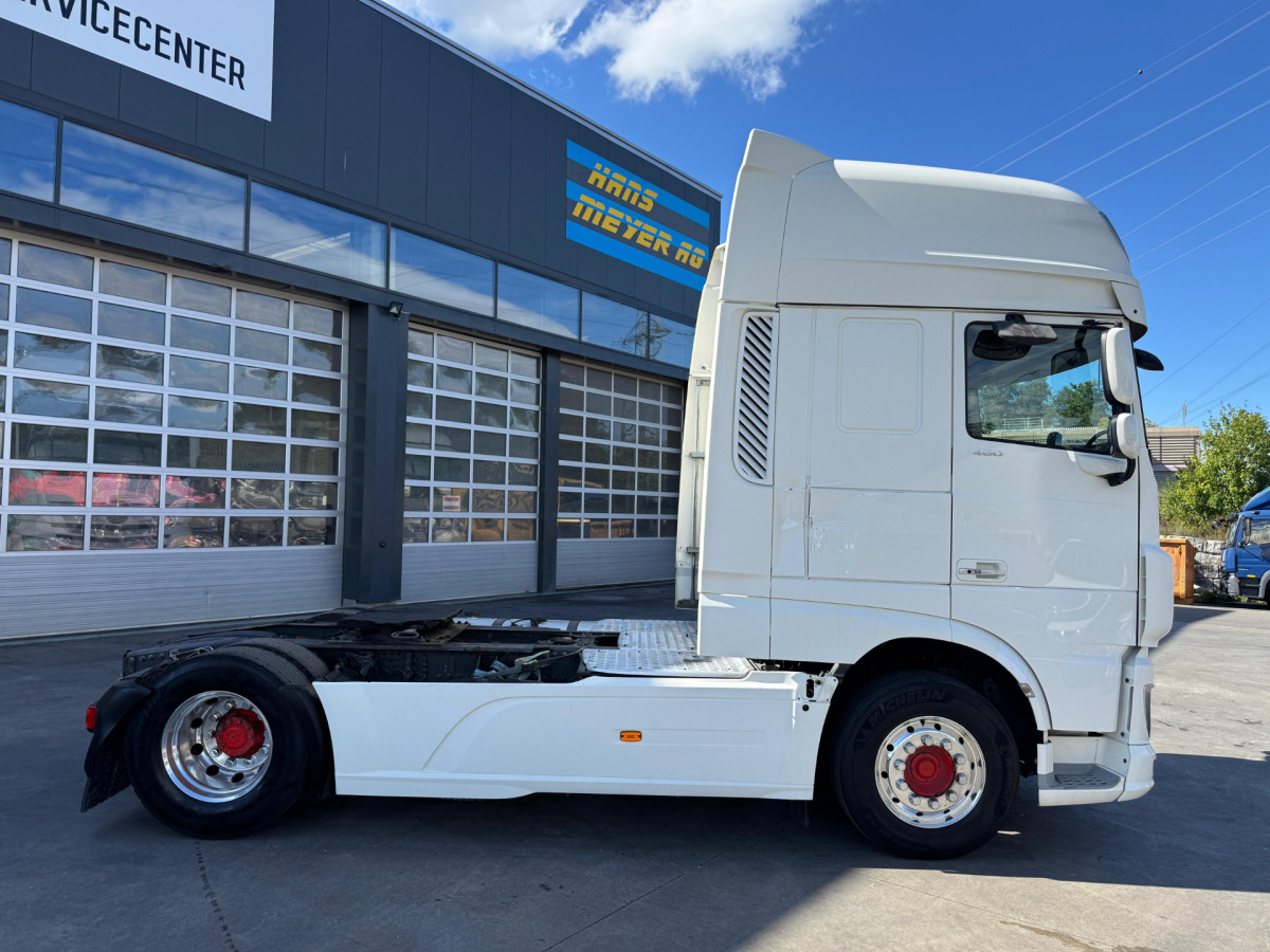 DAF XF460 4x2 - Tracteur routier: photos 4 DAF XF460 4x2 - Tracteur routier: photos 4