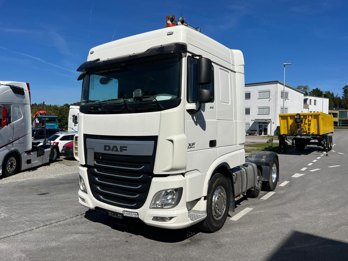 DAF XF510 6x2 - Tracteur routier: photos 1 DAF XF510 6x2 - Tracteur routier: photos 1