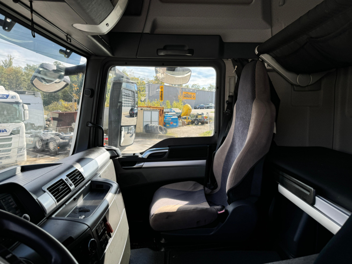 Tracteur routier MAN TGS 18.440 4x2 ADR: photos 12