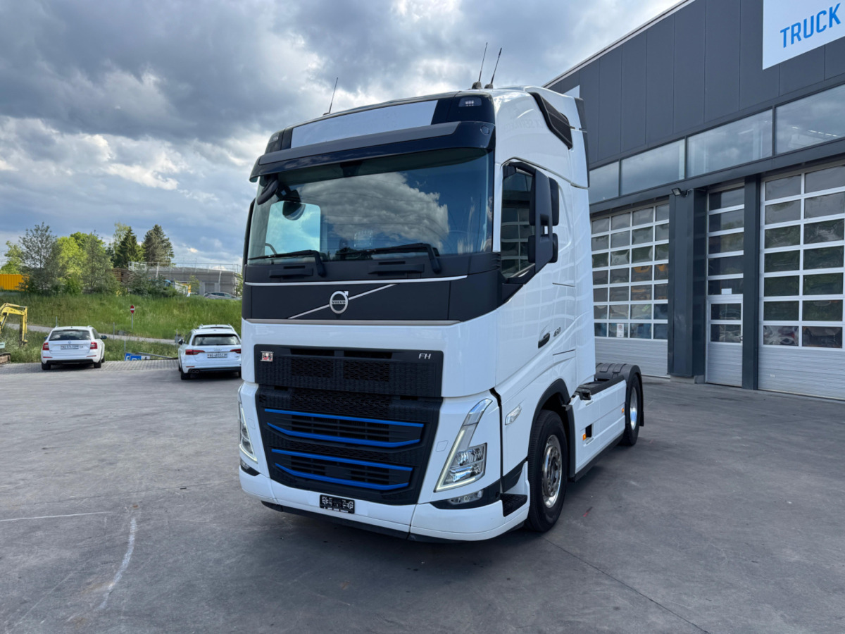 VOLVO FH-460 4x2 C5273 - Tracteur routier: photos 1 VOLVO FH-460 4x2 C5273 - Tracteur routier: photos 1