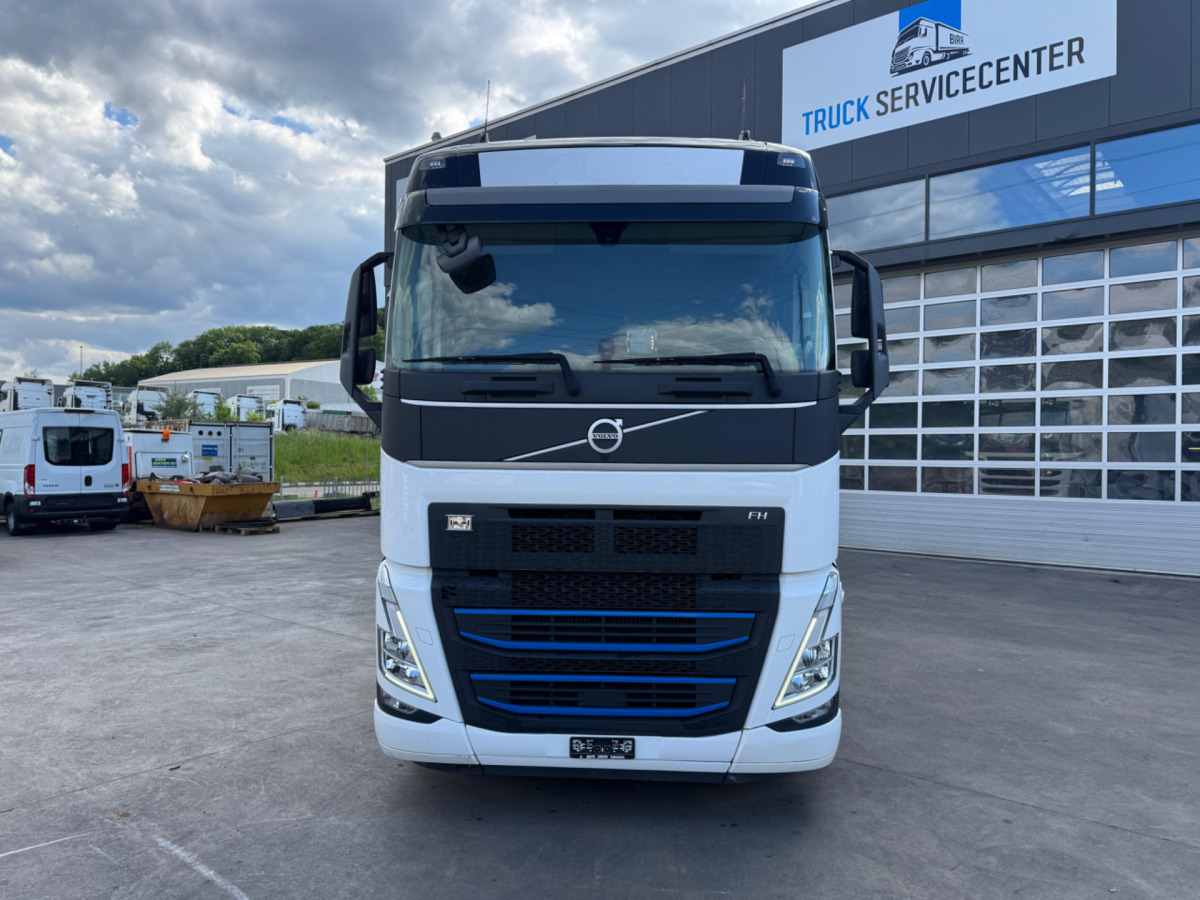 VOLVO FH-460 4x2 C5273 - Tracteur routier: photos 2 VOLVO FH-460 4x2 C5273 - Tracteur routier: photos 2