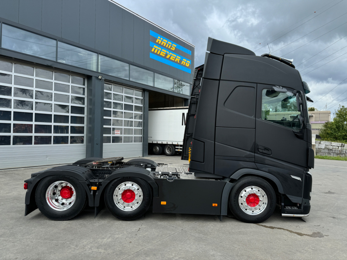 VOLVO FH-500 TC 6x2 - Tracteur routier: photos 4 VOLVO FH-500 TC 6x2 - Tracteur routier: photos 4