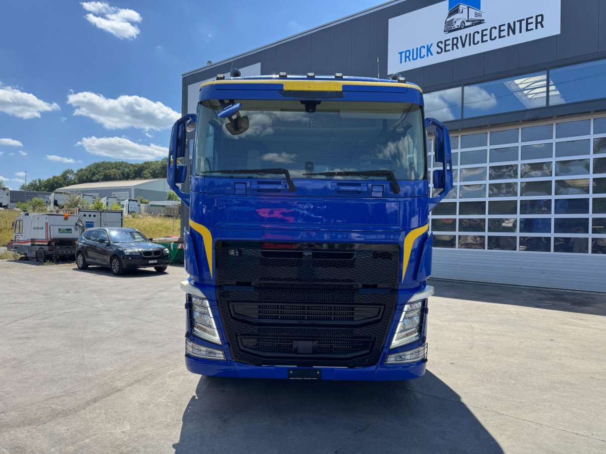 VOLVO FH-540 4x4H - Tracteur routier: photos 2 VOLVO FH-540 4x4H - Tracteur routier: photos 2