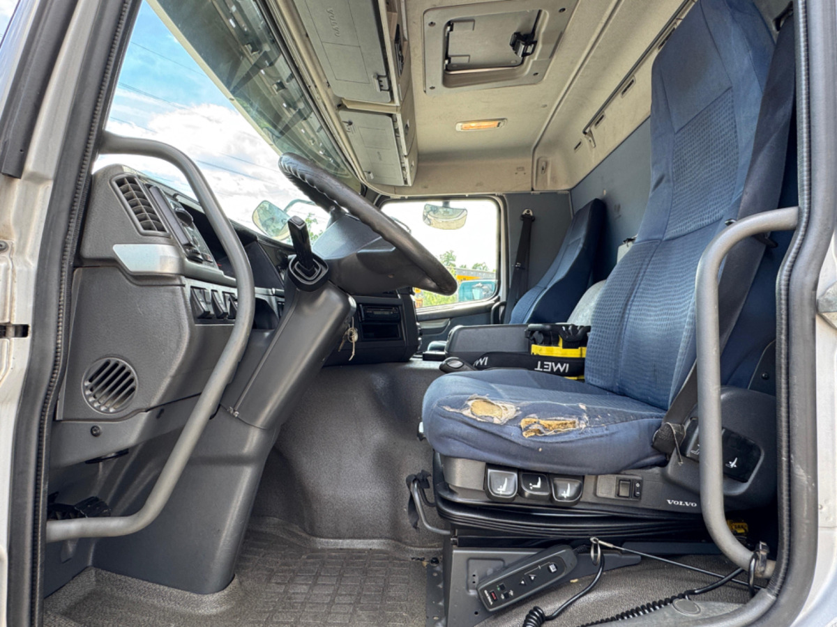 Camion grue VOLVO FM-400 4x2 Bonfiglioli 15000-4: photos 12
