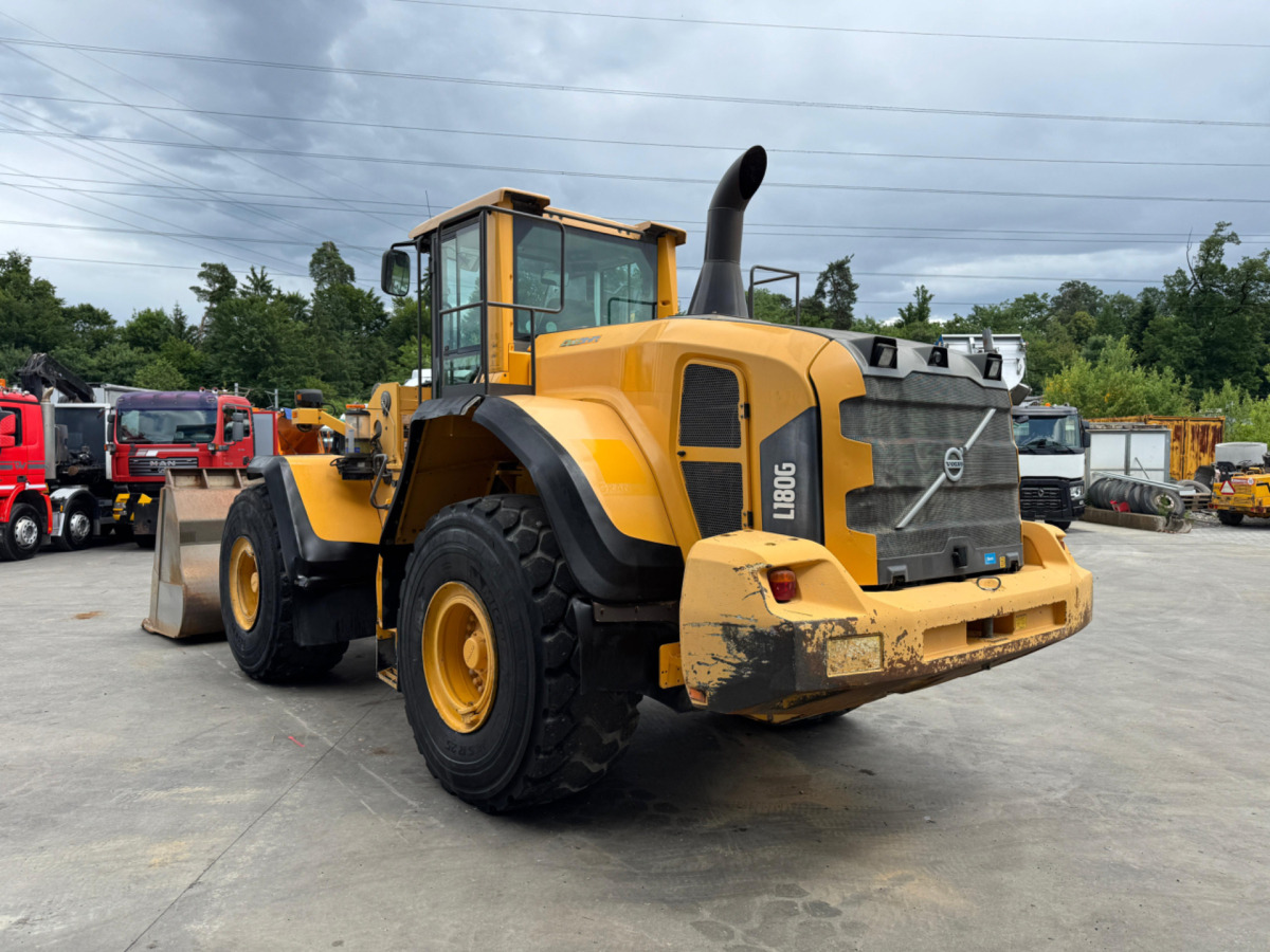 VOLVO L180G en crédit-bail VOLVO L180G: photos 7