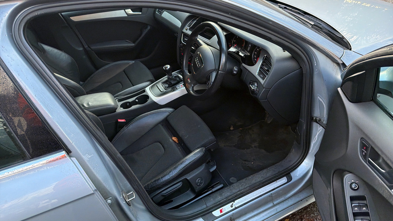 AUDI A4 2.0 TDI 143PS - Voiture break: photos 5 AUDI A4 2.0 TDI 143PS - Voiture break: photos 5