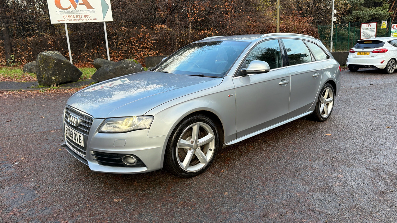 AUDI A4 2.0 TDI 143PS - Voiture break: photos 2 AUDI A4 2.0 TDI 143PS - Voiture break: photos 2
