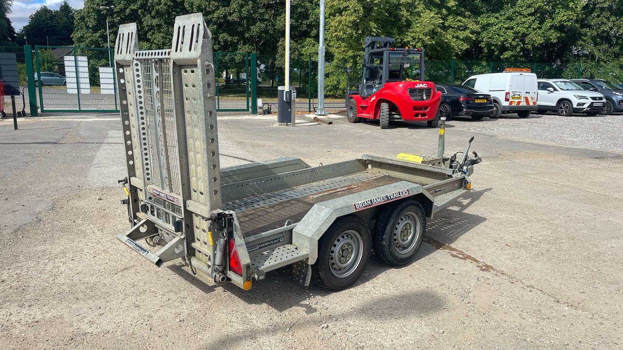 BRIAN JAMES CARGO DIGGER T-02-T - Remorque porte engin: photos 4 BRIAN JAMES CARGO DIGGER T-02-T - Remorque porte engin: photos 4