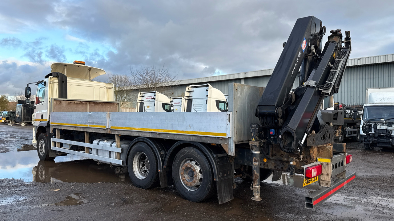 DAF CF 330 - Camion plateau, Camion grue: photos 3 DAF CF 330 - Camion plateau, Camion grue: photos 3