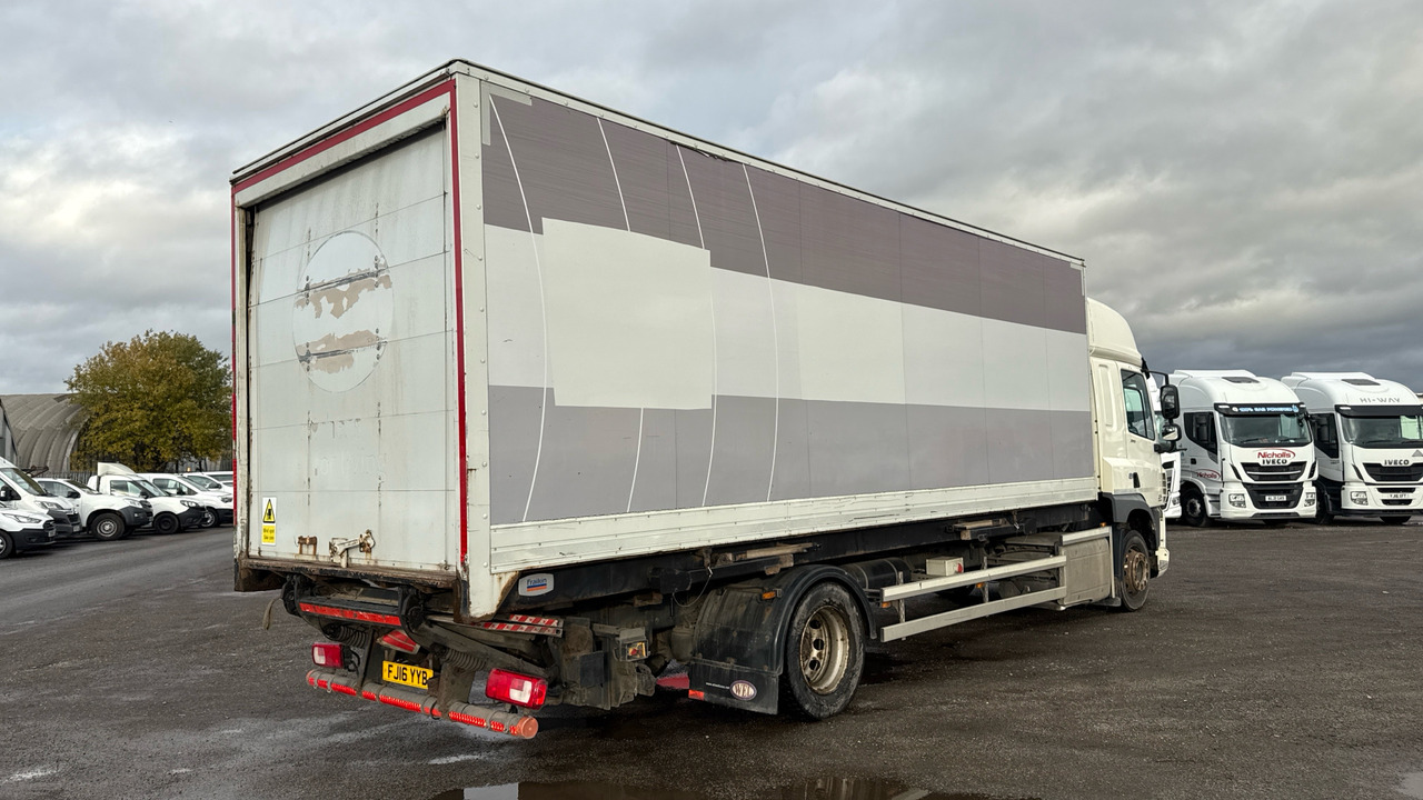 DAF CF 370 - Châssis cabine: photos 4 DAF CF 370 - Châssis cabine: photos 4