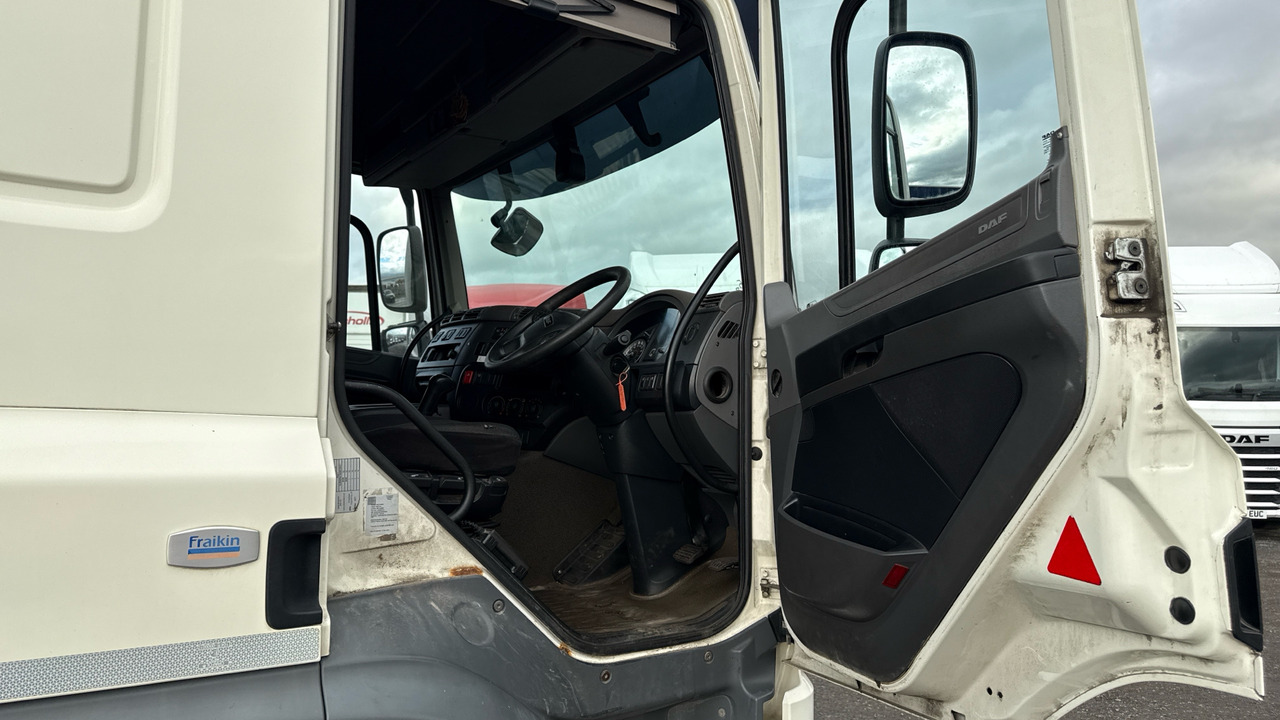 DAF CF 370 - Châssis cabine: photos 5 DAF CF 370 - Châssis cabine: photos 5