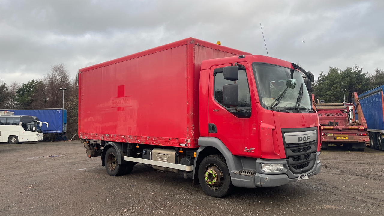 DAF LF 150 - Camion fourgon: photos 1 DAF LF 150 - Camion fourgon: photos 1