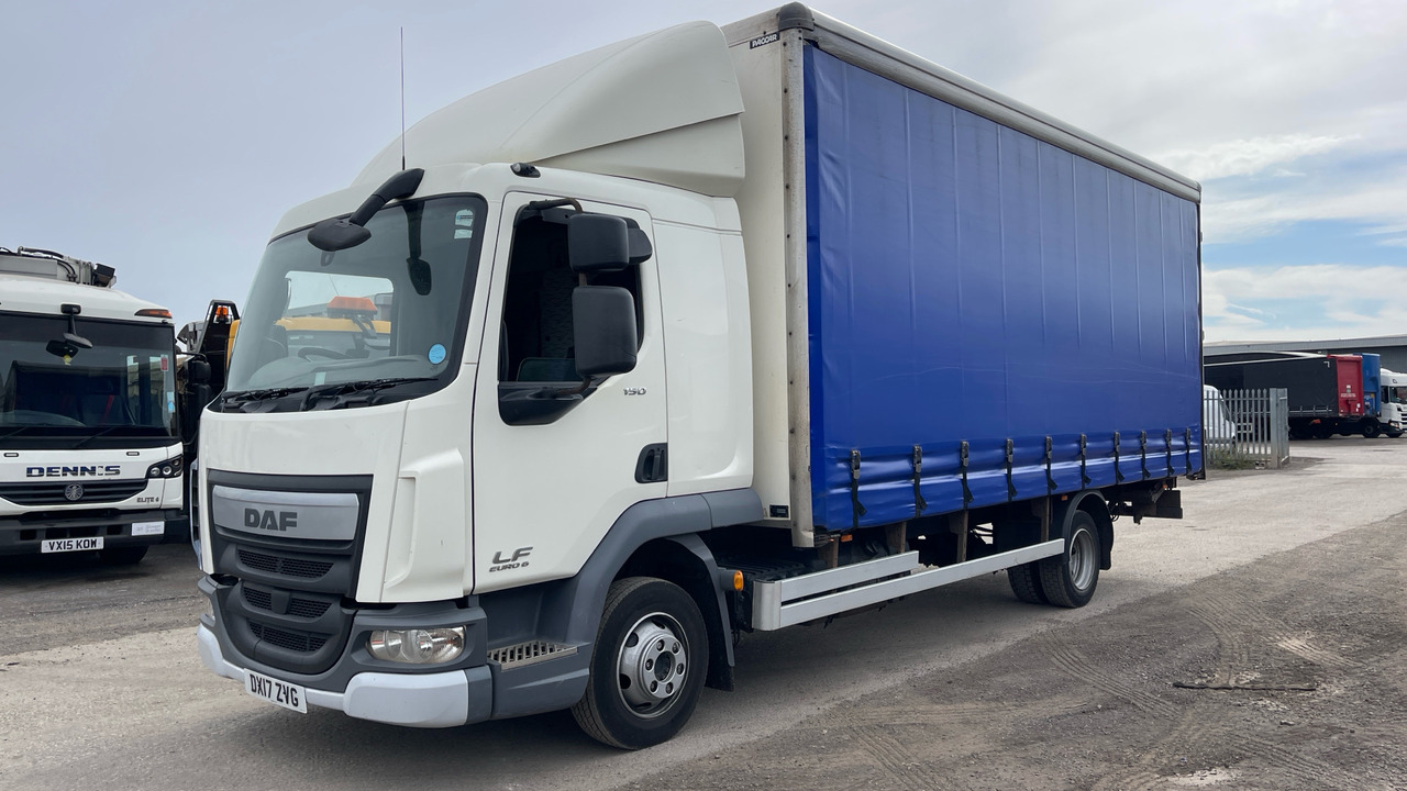 DAF LF 150 - Camion à rideaux coulissants: photos 2 DAF LF 150 - Camion à rideaux coulissants: photos 2