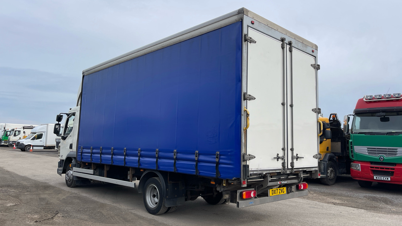 DAF LF 150 - Camion à rideaux coulissants: photos 3 DAF LF 150 - Camion à rideaux coulissants: photos 3