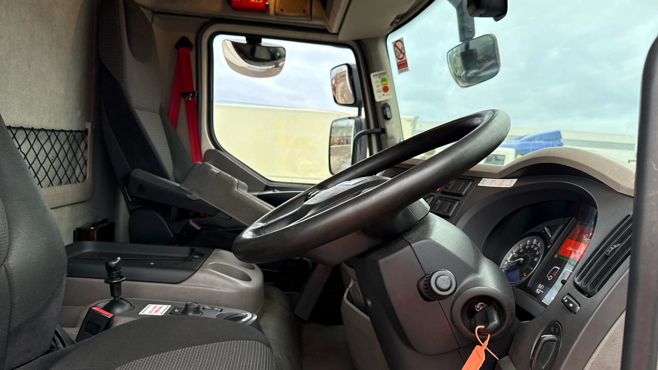 DAF LF 280 - Camion frigorifique: photos 5 DAF LF 280 - Camion frigorifique: photos 5