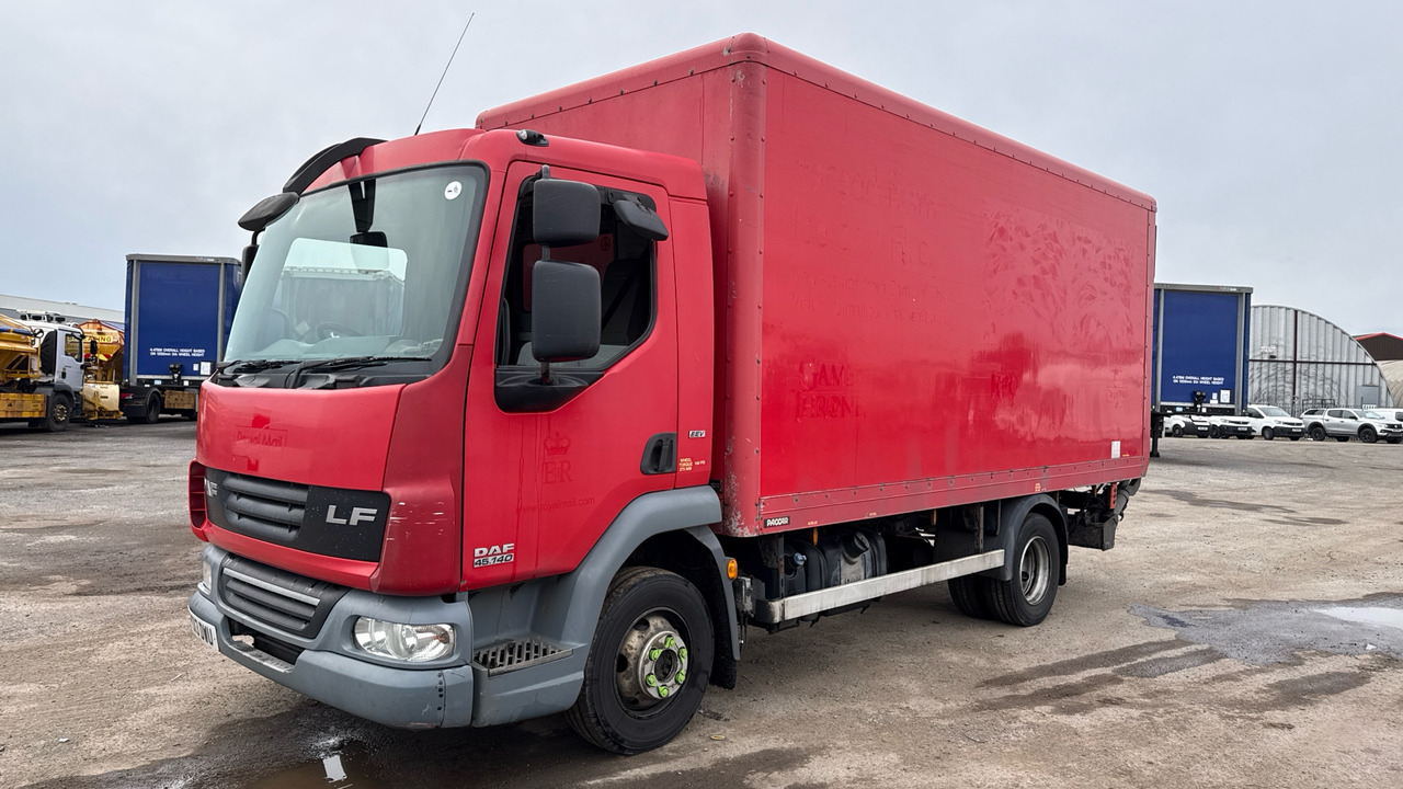 DAF LF 45.140 - Camion fourgon: photos 2 DAF LF 45.140 - Camion fourgon: photos 2