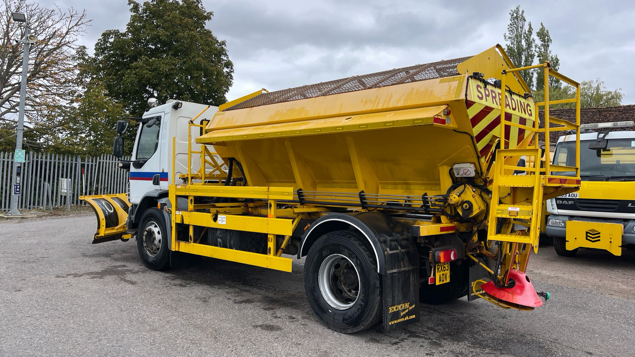 DAF LF 55.220 - Engin de déneigement: photos 3 DAF LF 55.220 - Engin de déneigement: photos 3