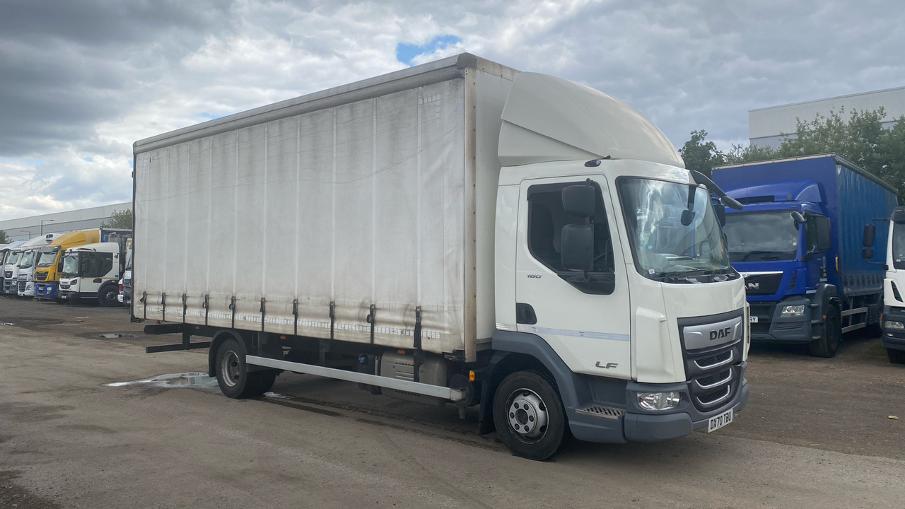 Daf LF 180 - Camion à rideaux coulissants: photos 1 Daf LF 180 - Camion à rideaux coulissants: photos 1