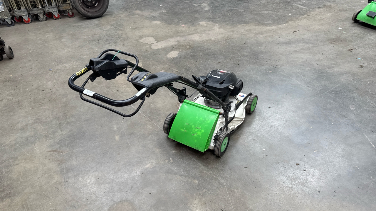 ETESIA PRO 46 PHCT - Matériel de chantier: photos 3 ETESIA PRO 46 PHCT - Matériel de chantier: photos 3