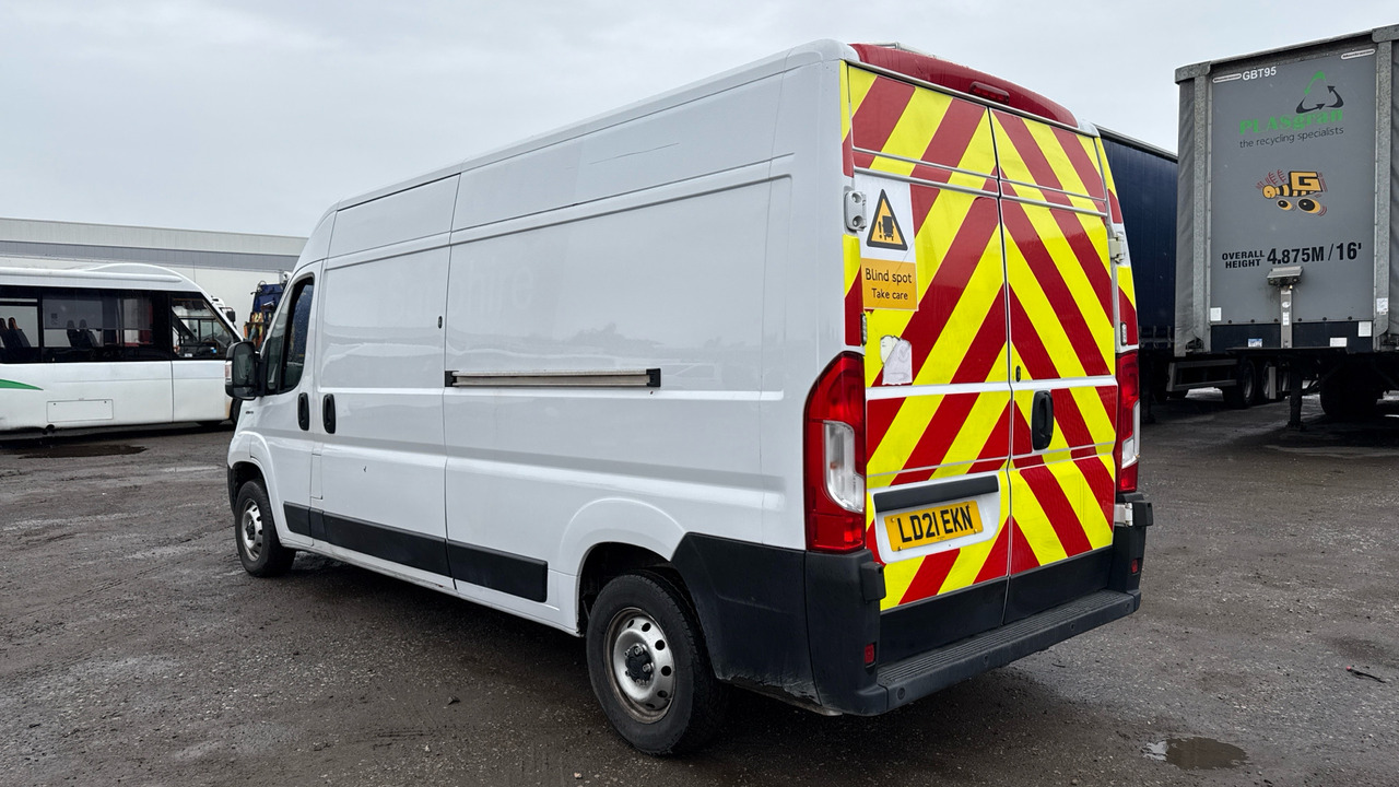 FIAT DUCATO 35 2.3 MULTIJET TECNICO 140PS - Fourgon utilitaire: photos 3 FIAT DUCATO 35 2.3 MULTIJET TECNICO 140PS - Fourgon utilitaire: photos 3