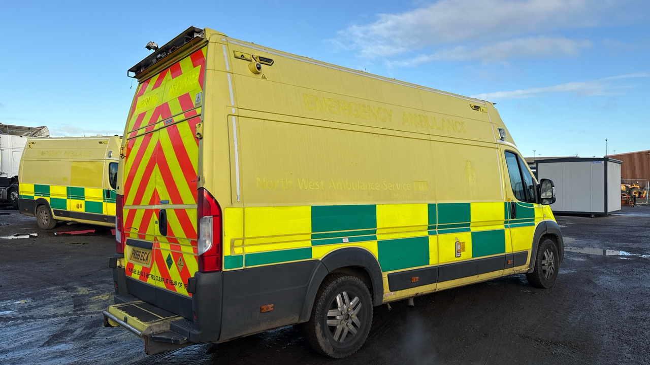 FIAT DUCATO 42 MULTIJET II - Ambulance: photos 4 FIAT DUCATO 42 MULTIJET II - Ambulance: photos 4