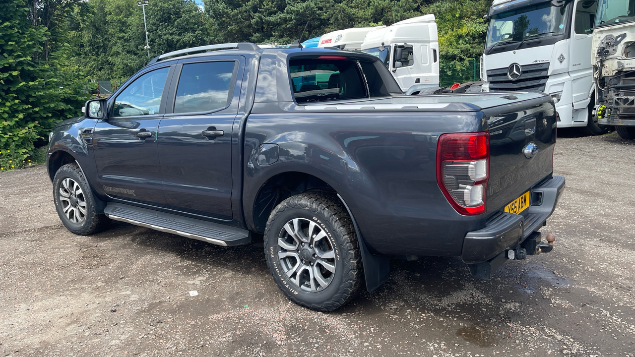 FORD RANGER WILDTRAK 2.0 ECOBLUE - Pick-up, Utilitaire double cabine: photos 3 FORD RANGER WILDTRAK 2.0 ECOBLUE - Pick-up, Utilitaire double cabine: photos 3