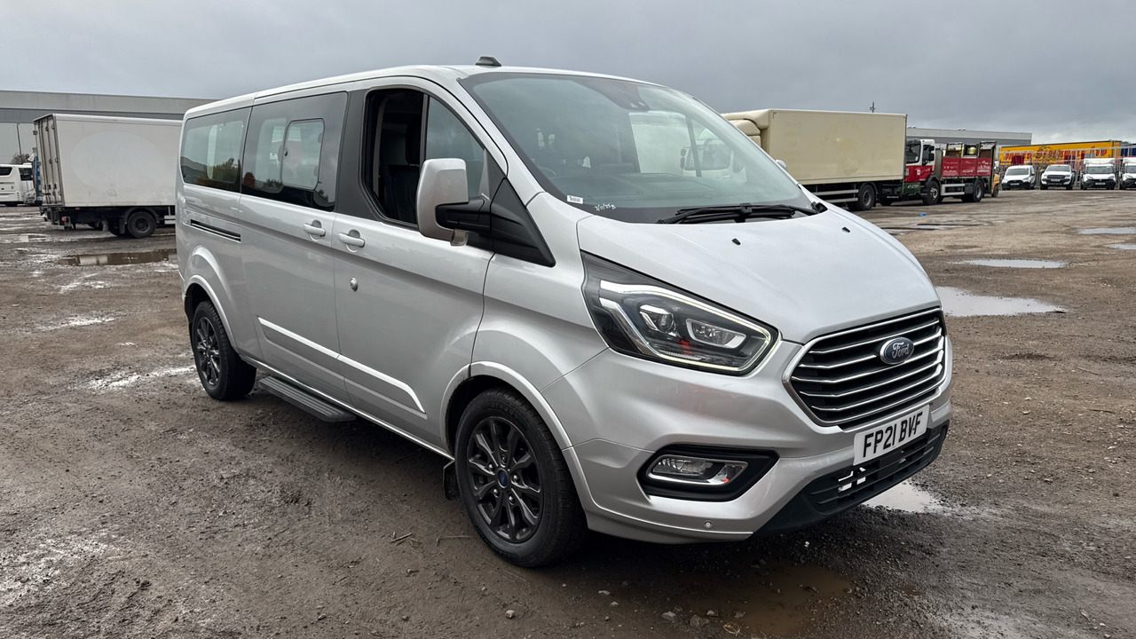 FORD TOURNEO CUSTOM 320 X 2.0 ECOBLUE 185PS - Minibus, Transport de personnes: photos 1 FORD TOURNEO CUSTOM 320 X 2.0 ECOBLUE 185PS - Minibus, Transport de personnes: photos 1