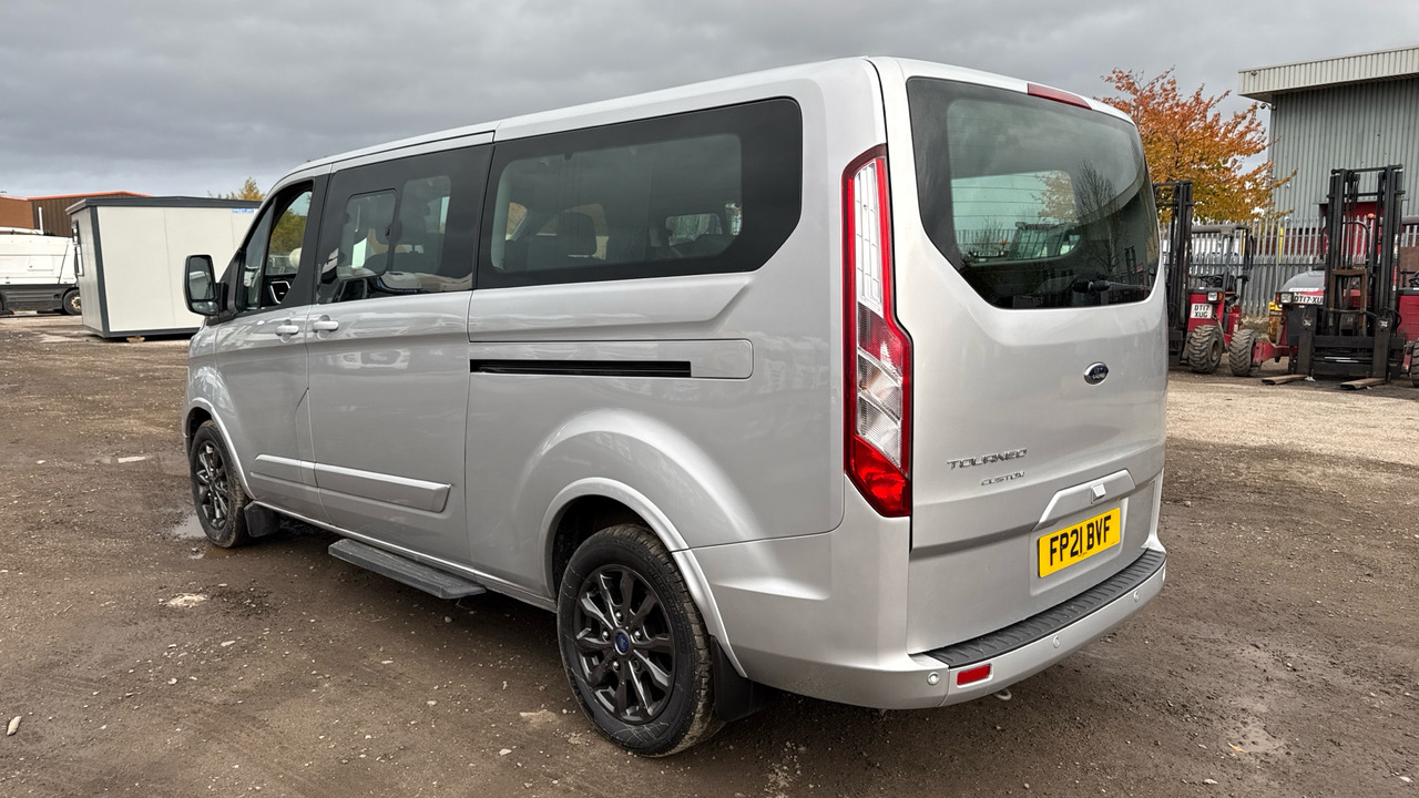 FORD TOURNEO CUSTOM 320 X 2.0 ECOBLUE 185PS - Minibus, Transport de personnes: photos 3 FORD TOURNEO CUSTOM 320 X 2.0 ECOBLUE 185PS - Minibus, Transport de personnes: photos 3