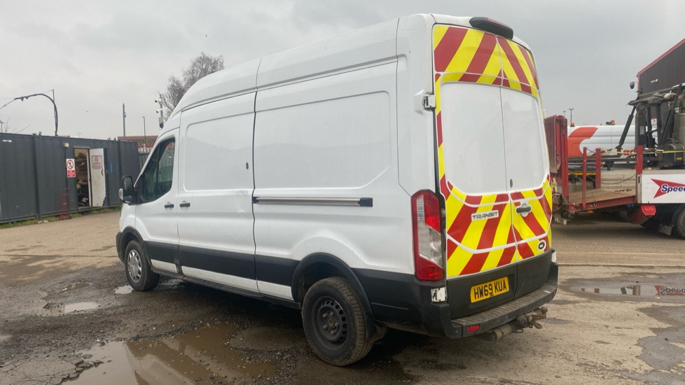 FORD TRANSIT 2.0 ECOBLUE 130PS - Fourgon utilitaire: photos 3 FORD TRANSIT 2.0 ECOBLUE 130PS - Fourgon utilitaire: photos 3