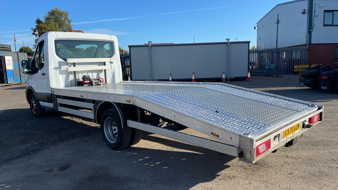 FORD TRANSIT 350 2.0 EcoBlue 130ps - Camion porte-voitures: photos 3 FORD TRANSIT 350 2.0 EcoBlue 130ps - Camion porte-voitures: photos 3