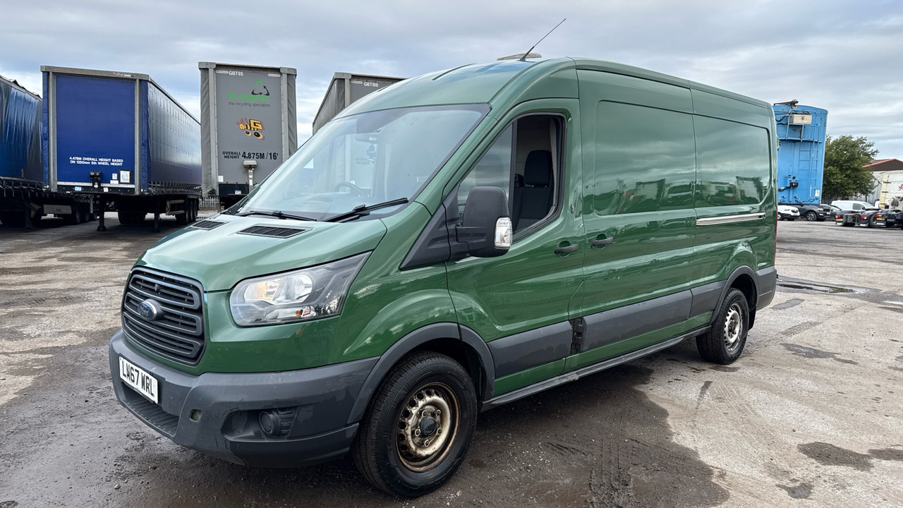 FORD TRANSIT 350 2.0 TDCI 130PS - Fourgon utilitaire: photos 2 FORD TRANSIT 350 2.0 TDCI 130PS - Fourgon utilitaire: photos 2