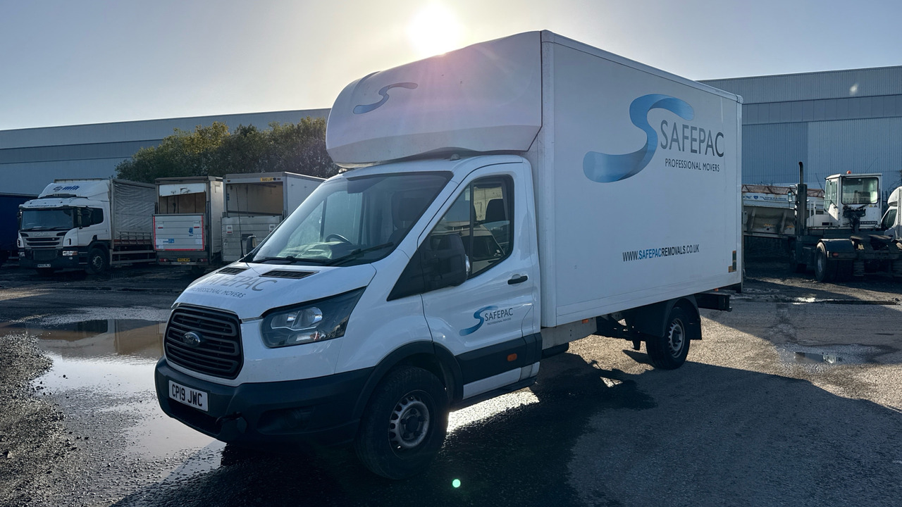 FORD TRANSIT 350 2.0 TDCi 130ps - Fourgon grand volume: photos 2 FORD TRANSIT 350 2.0 TDCi 130ps - Fourgon grand volume: photos 2