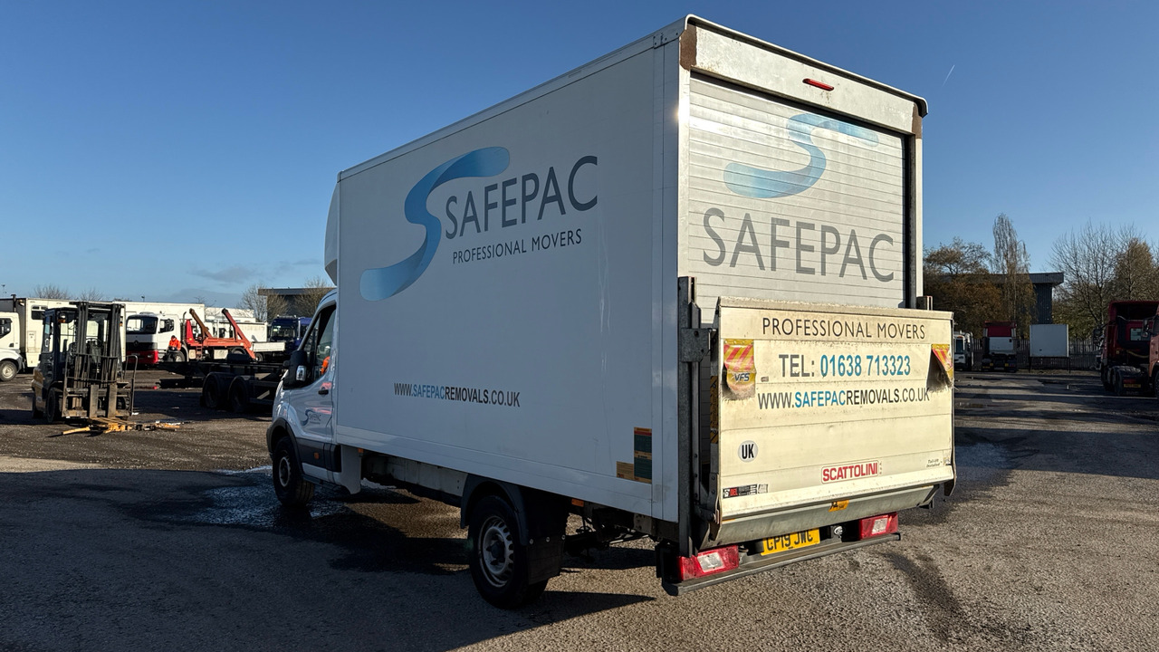 FORD TRANSIT 350 2.0 TDCi 130ps - Fourgon grand volume: photos 3 FORD TRANSIT 350 2.0 TDCi 130ps - Fourgon grand volume: photos 3