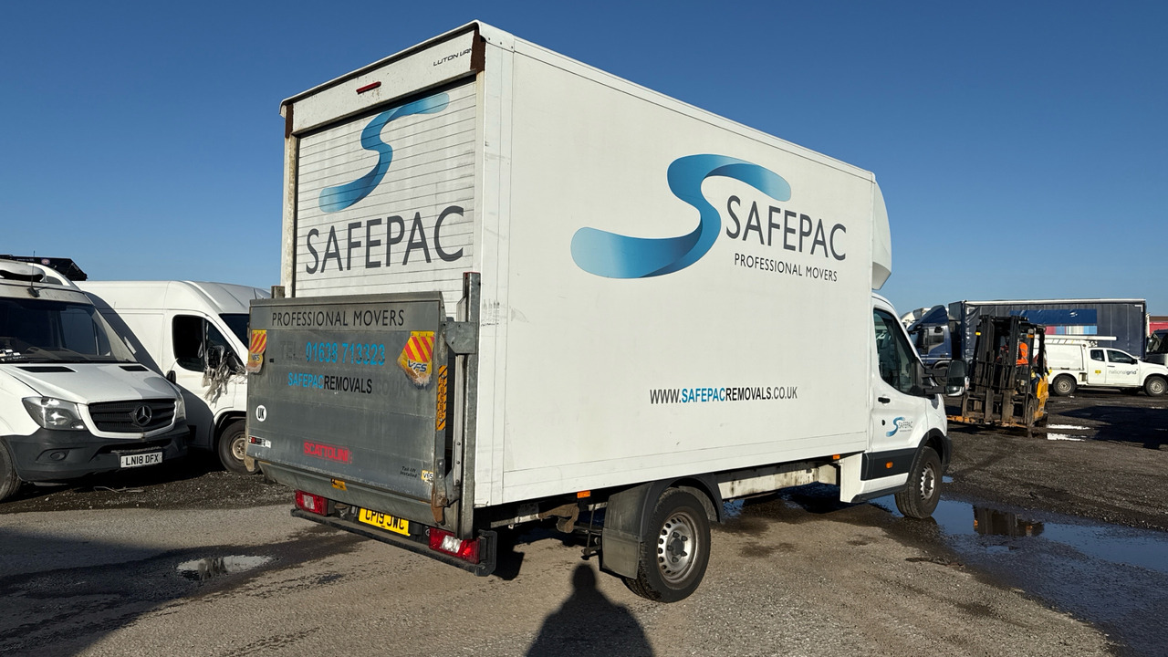 FORD TRANSIT 350 2.0 TDCi 130ps - Fourgon grand volume: photos 4 FORD TRANSIT 350 2.0 TDCi 130ps - Fourgon grand volume: photos 4