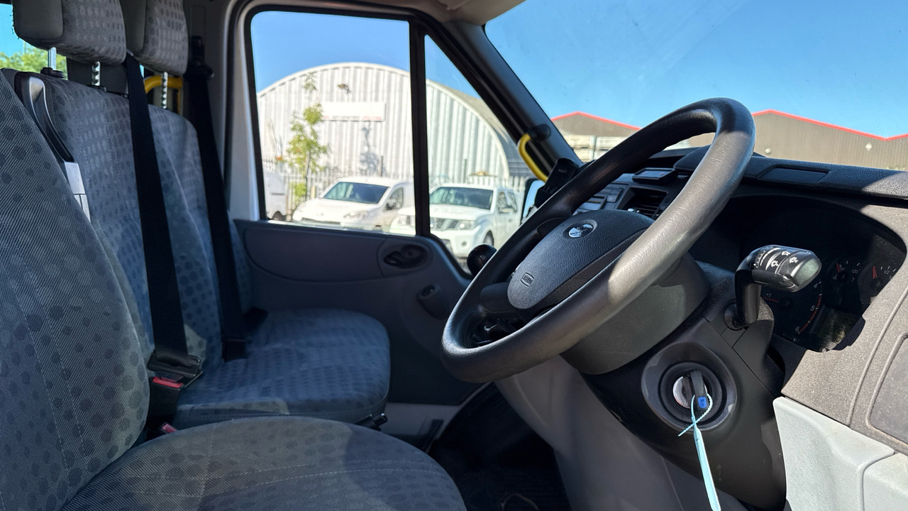 FORD TRANSIT 430 2.2 TDCI 135PS - Minibus, Transport de personnes: photos 5 FORD TRANSIT 430 2.2 TDCI 135PS - Minibus, Transport de personnes: photos 5
