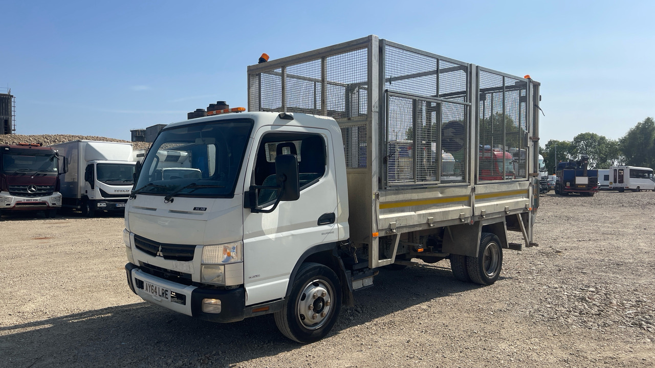 FUSO CANTER 7C18 - Camion benne: photos 2 FUSO CANTER 7C18 - Camion benne: photos 2