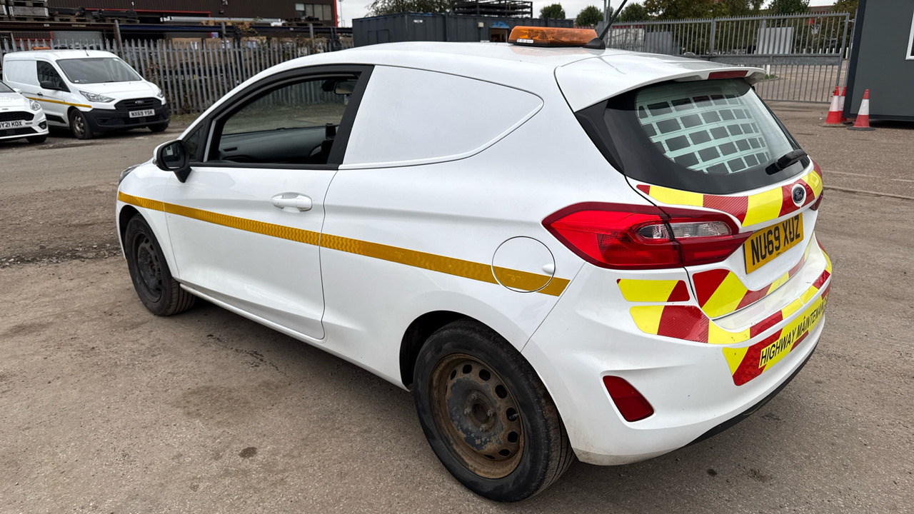 Ford Fiesta 1.5 TDCi - Voiture: photos 3 Ford Fiesta 1.5 TDCi - Voiture: photos 3