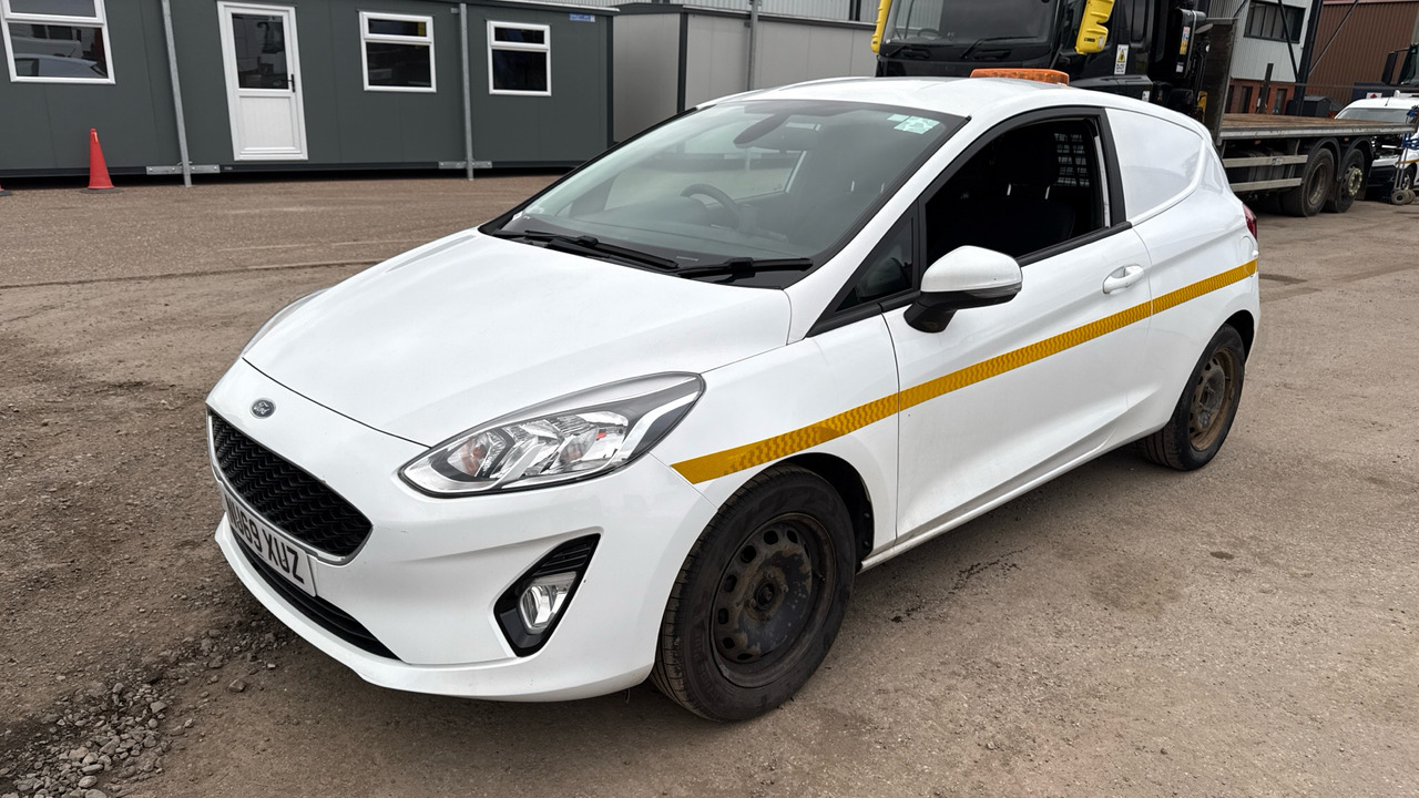 Ford Fiesta 1.5 TDCi - Voiture: photos 2 Ford Fiesta 1.5 TDCi - Voiture: photos 2