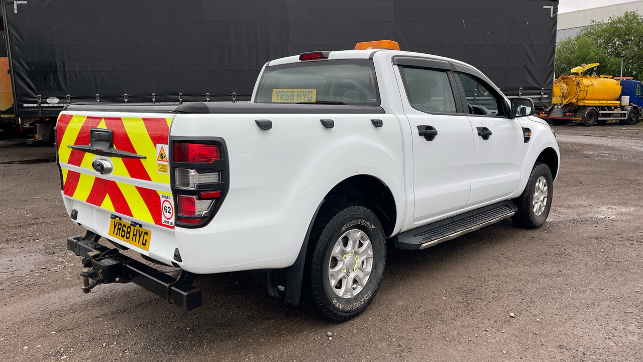 Ford Ranger Pick Up 2.2 TDCi XLT - Pick-up, Utilitaire double cabine: photos 4 Ford Ranger Pick Up 2.2 TDCi XLT - Pick-up, Utilitaire double cabine: photos 4