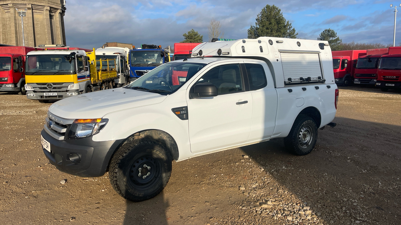 Ford Ranger XL 2.2 TDCI 150PS - Pick-up: photos 2 Ford Ranger XL 2.2 TDCI 150PS - Pick-up: photos 2