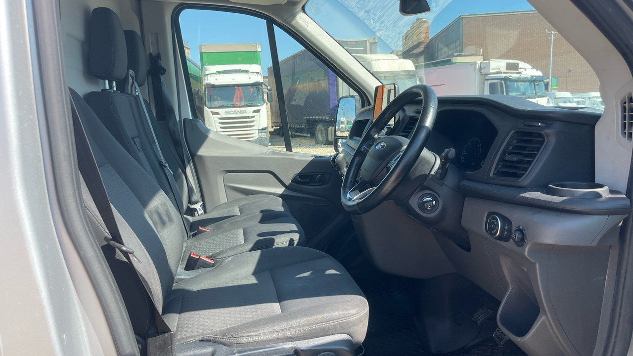 Ford Transit 2.0 ECOBLUE 130PS - Fourgon utilitaire: photos 5 Ford Transit 2.0 ECOBLUE 130PS - Fourgon utilitaire: photos 5