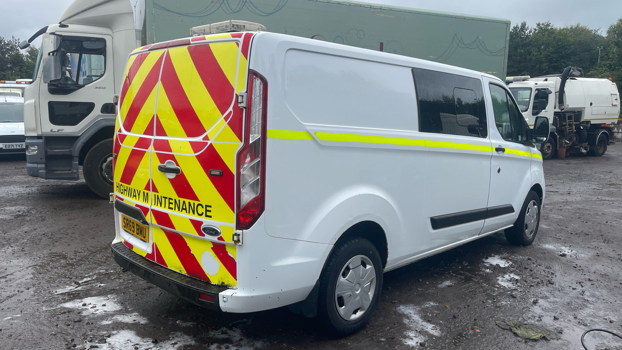 Ford Transit Custom 320 2.0 EcoBlue 130ps Trend - Utilitaire double cabine: photos 4 Ford Transit Custom 320 2.0 EcoBlue 130ps Trend - Utilitaire double cabine: photos 4