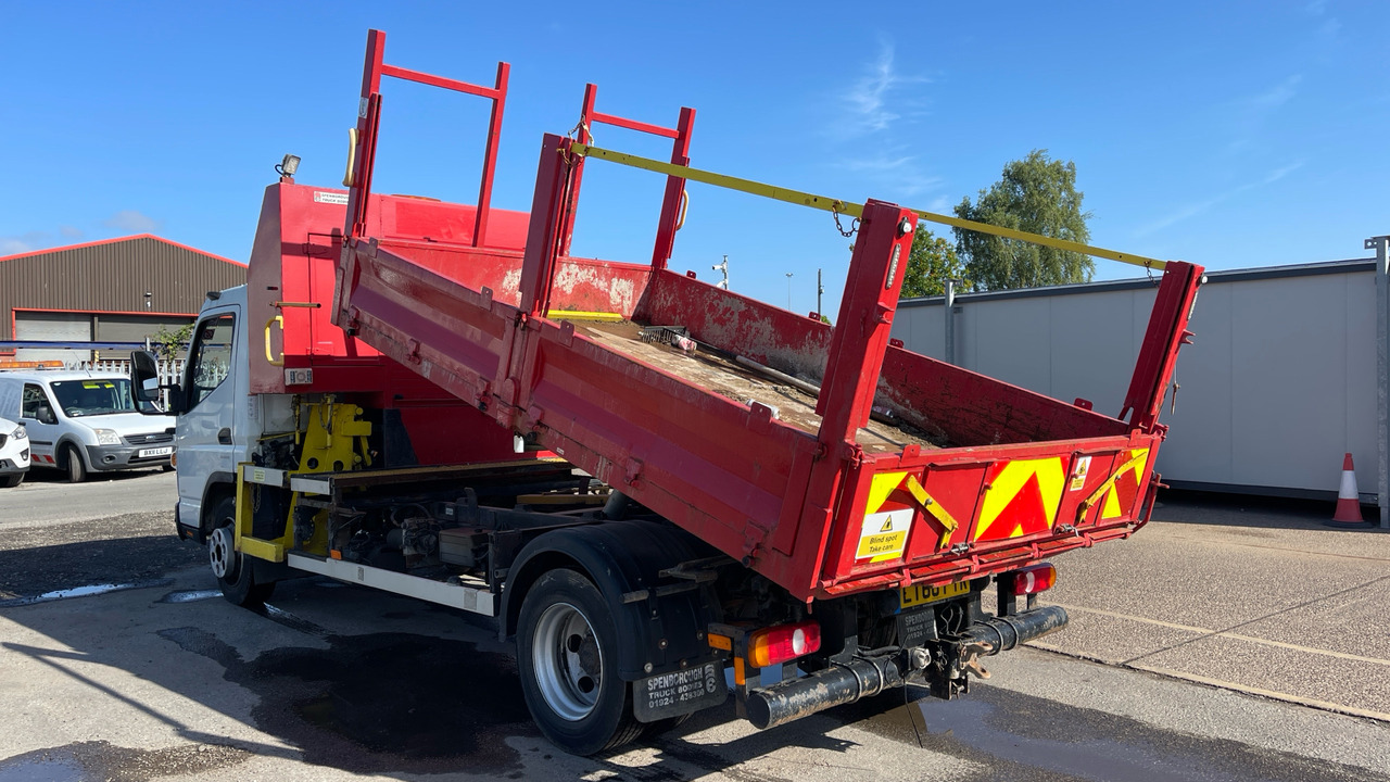 Fuso Canter 7C15 - Camion benne: photos 3 Fuso Canter 7C15 - Camion benne: photos 3