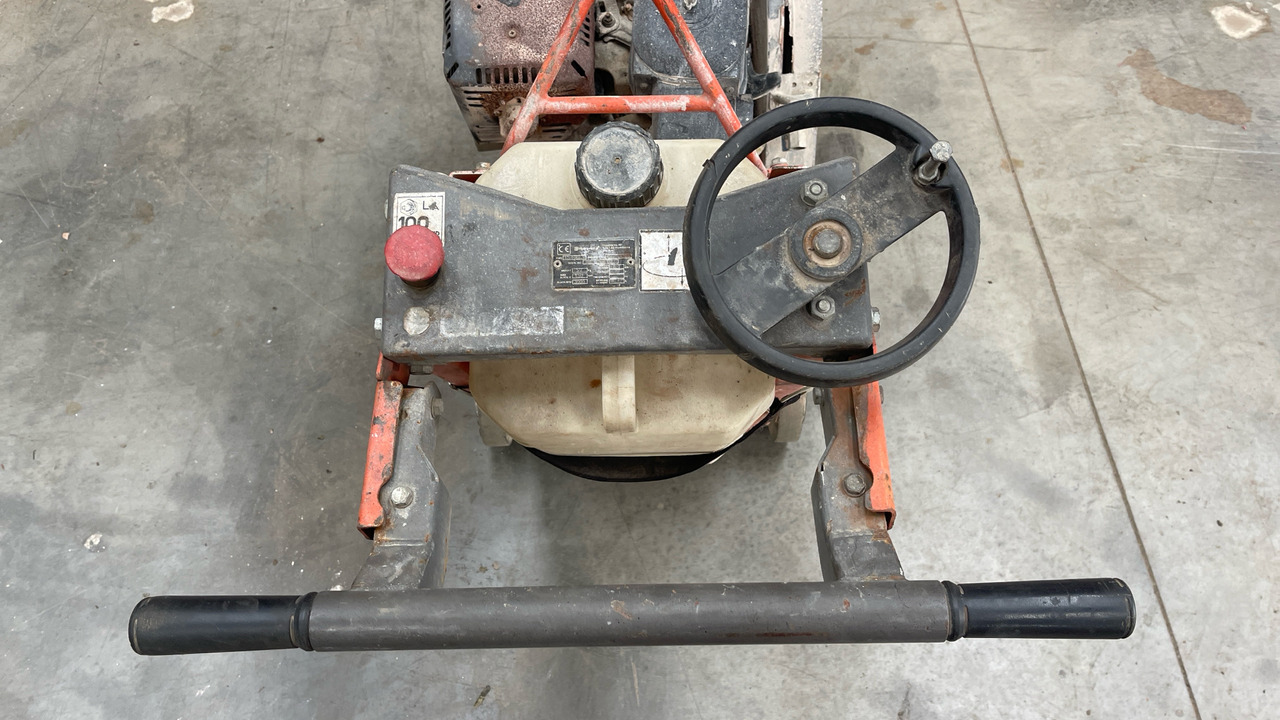 HUSQVARNA TS400LV, FLOOR SAW, PETROL (UNTESTED) - Matériel de chantier: photos 5 HUSQVARNA TS400LV, FLOOR SAW, PETROL (UNTESTED) - Matériel de chantier: photos 5