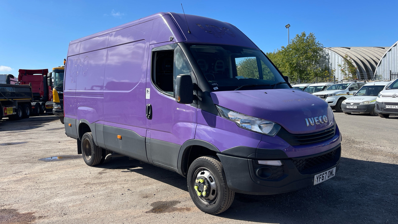 IVECO DAILY 50-150 - Fourgon utilitaire: photos 1 IVECO DAILY 50-150 - Fourgon utilitaire: photos 1