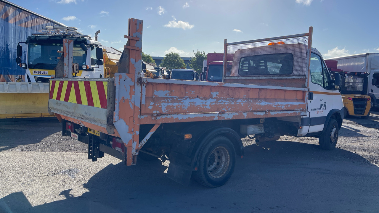 IVECO DAILY 65-180 3750WB - Camion benne: photos 5 IVECO DAILY 65-180 3750WB - Camion benne: photos 5